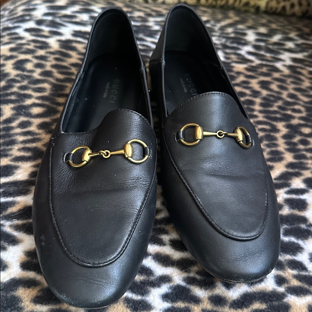 Gucci Black Leather Loafers with Gold Bit Detail size 39